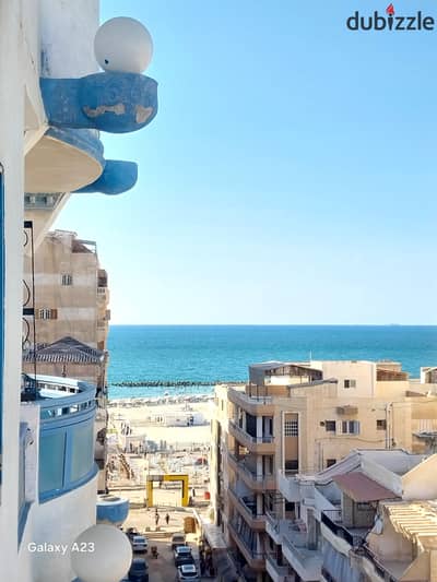 شقه في العجمي شاطئ النخيل  سادس عماره من البحر مباشر بجوار شارع الرئيسي موقع متميز جدا شامل الخدمات