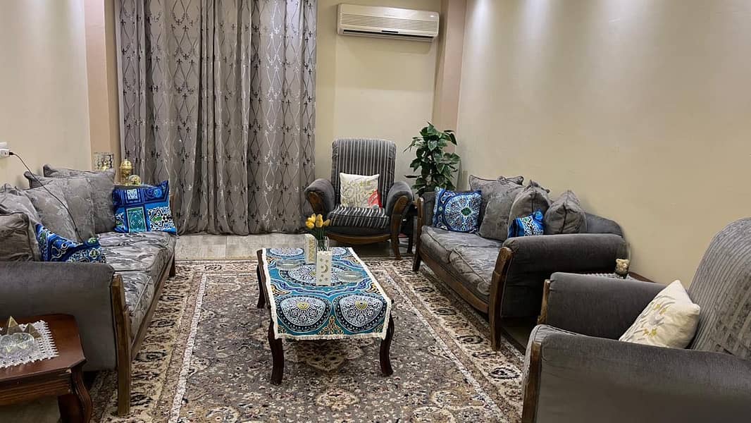 طقم كنب 1