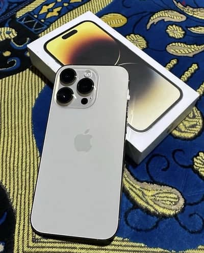 آبل - آيفون 14 برو