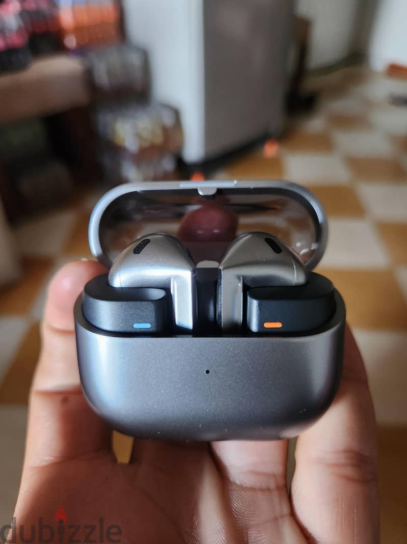 Galaxy Buds 3 1