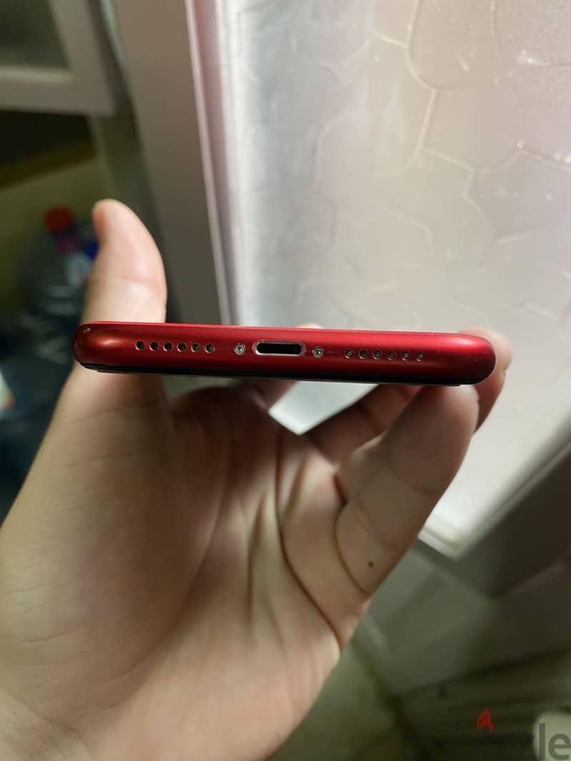 Apple - iPhone 11 3