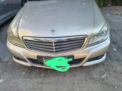 Mercedes-Benz C180 2012