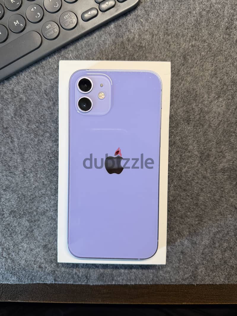 Apple - iPhone 12 11