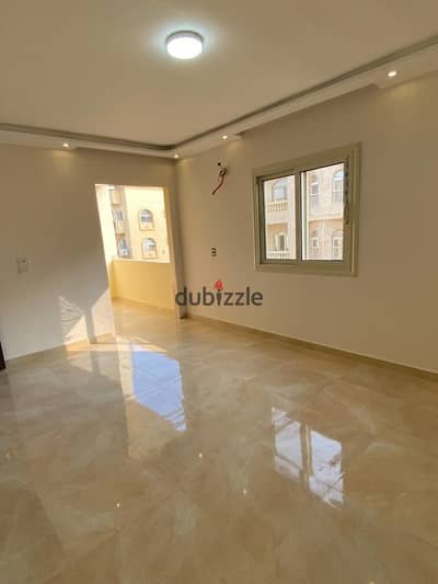 شقة مميزه للايجار المستثمر الصغير/الشيخ زايد