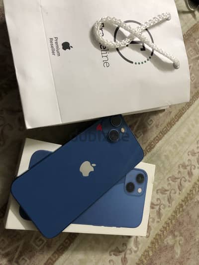 آبل - آيفون 13 خطين