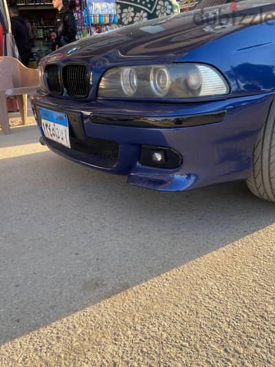 بي ام دبليو 523 1998