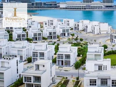 شقة 3 غرف نوم  متشطبه بالتكييفات في مزارين | العلمين الجديدة