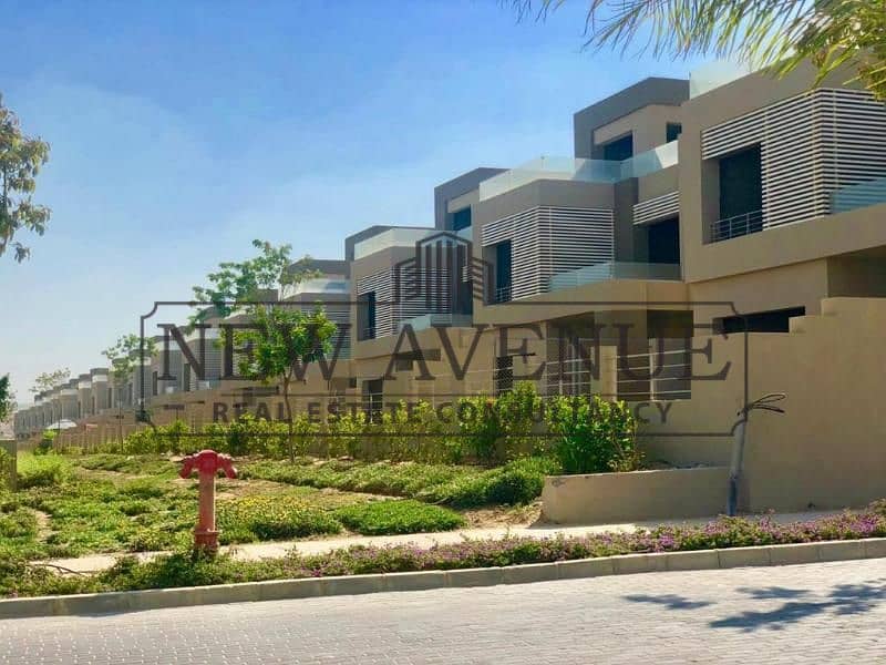فيلا بـ٦ غرف نوم في كومباوند بالم هيلز القاهرة الجديدة، صورة ٧ من ١٠