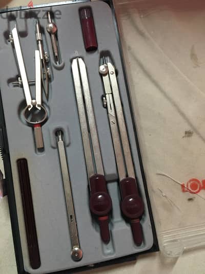 طقم برجل Rotring Centro أصلي 7 قطع – استعمال بسيط وحالة ممتازة