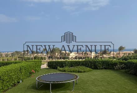 شاليه ارضي متشطب بالكامل  استلام فوري  للبيع في لافيستا ٦- العين السخنة -   La Vista 6- Ain Sokhna إطلالة كاملة على البحر و المسبح