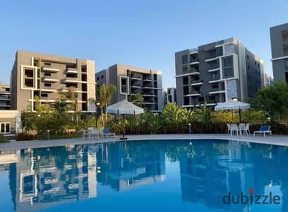 Penthouse 145m for Sale in Sun Capital with Roof 100m – Lake View – Prime Location