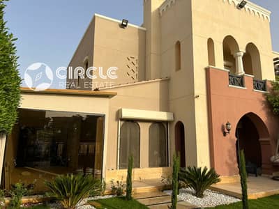 تاون هاوس للإيجار في ميفيدا، مطبخ مجهز بالكامل و تكيفات