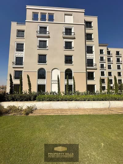 Apartment with an open panoramic view of the landscape next to Village West, minutes from Al Ahly Club and Hyper One