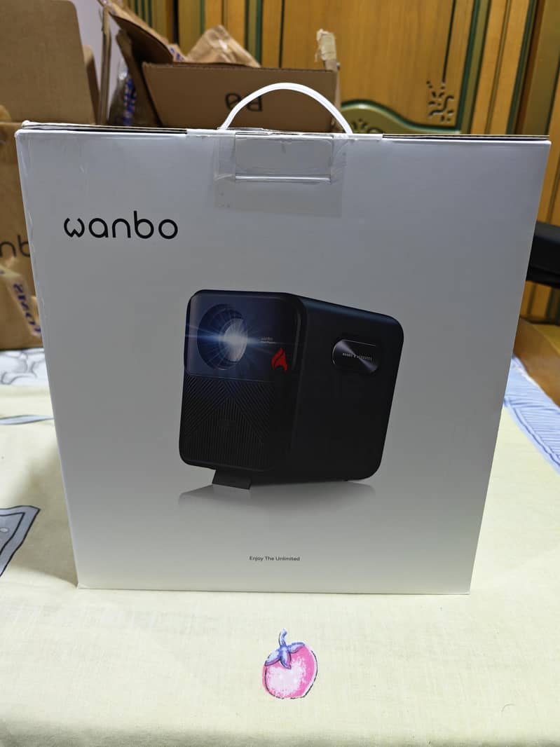 Wanbo Mozart 1 Pro 2025 Projector + 150 inch Projector screen 16:9 9