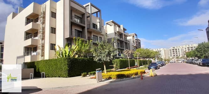شقة كورنر بجاردن  جاهزة للسكن  ، تشطيب كامل   للبيع في المراسم - فيفث سكوير - القاهرة الجديدة _ التجمع الخامس