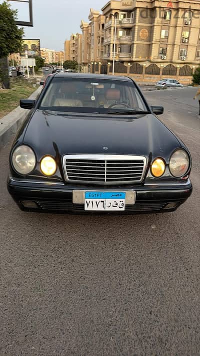 مرسيدس بنز اي 240 1999 Mercedes-Benz E240 فابريكا بالكامل