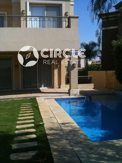 standalone villa for rent with private pool in lake view