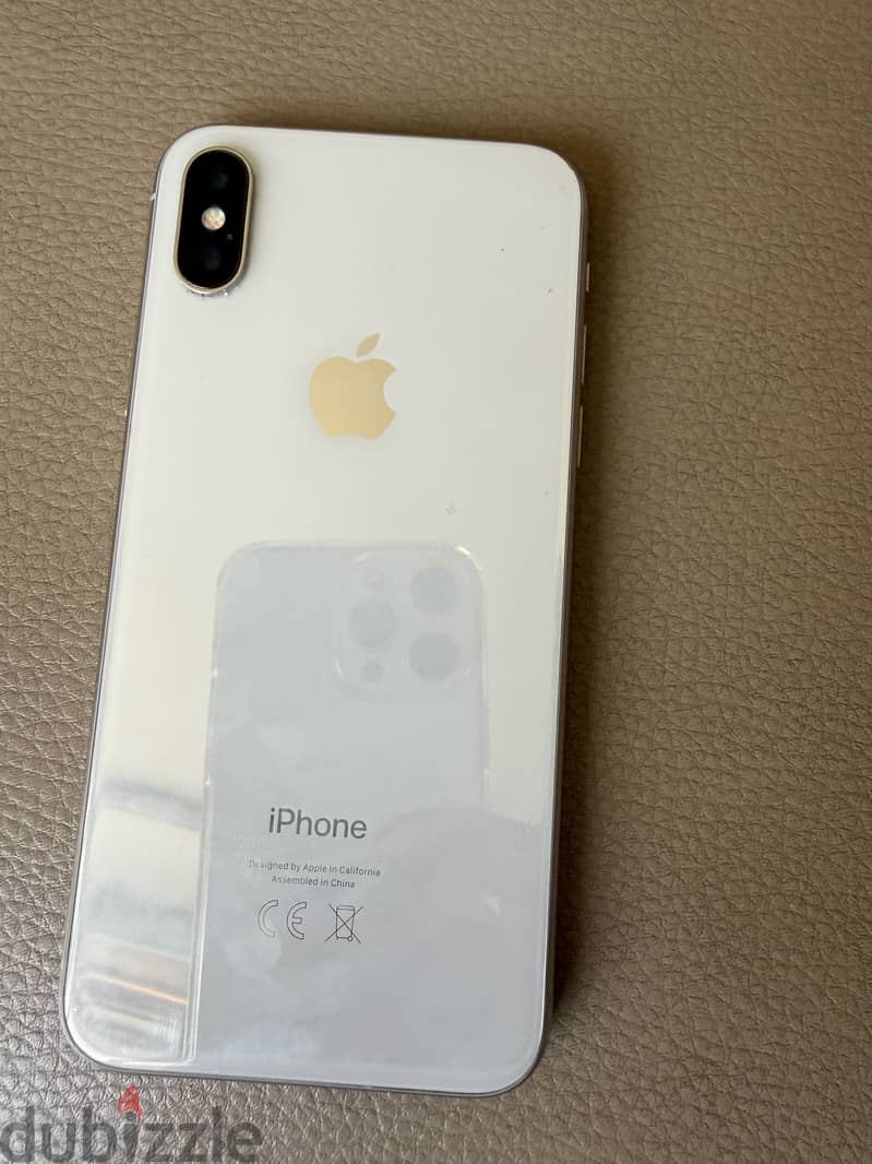 Apple - iPhone X 4