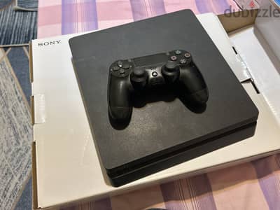 PlayStation 4 slim 1tb استعمال منزلى