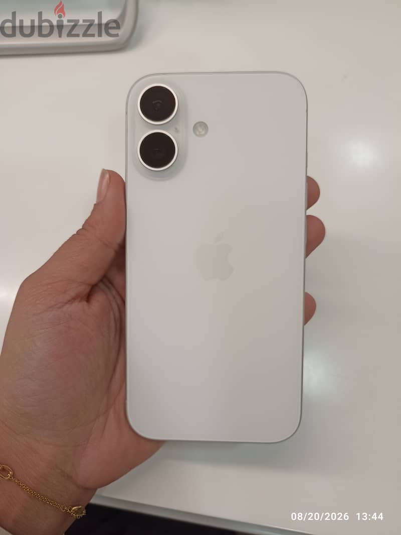 Apple - iPhone 16 4
