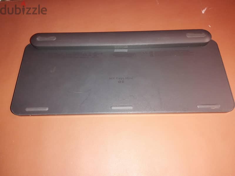 Logitech mx key mini Arabic and English layout keyboard 2