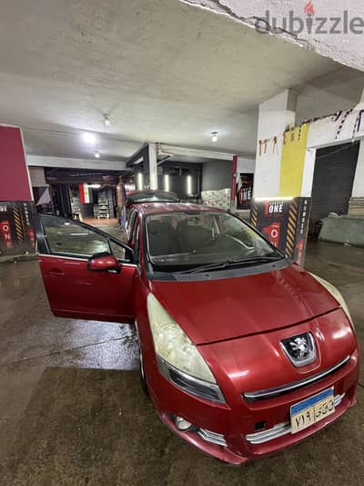 Peugeot 5008 2011