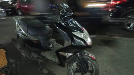 سكوتر حوا R8
