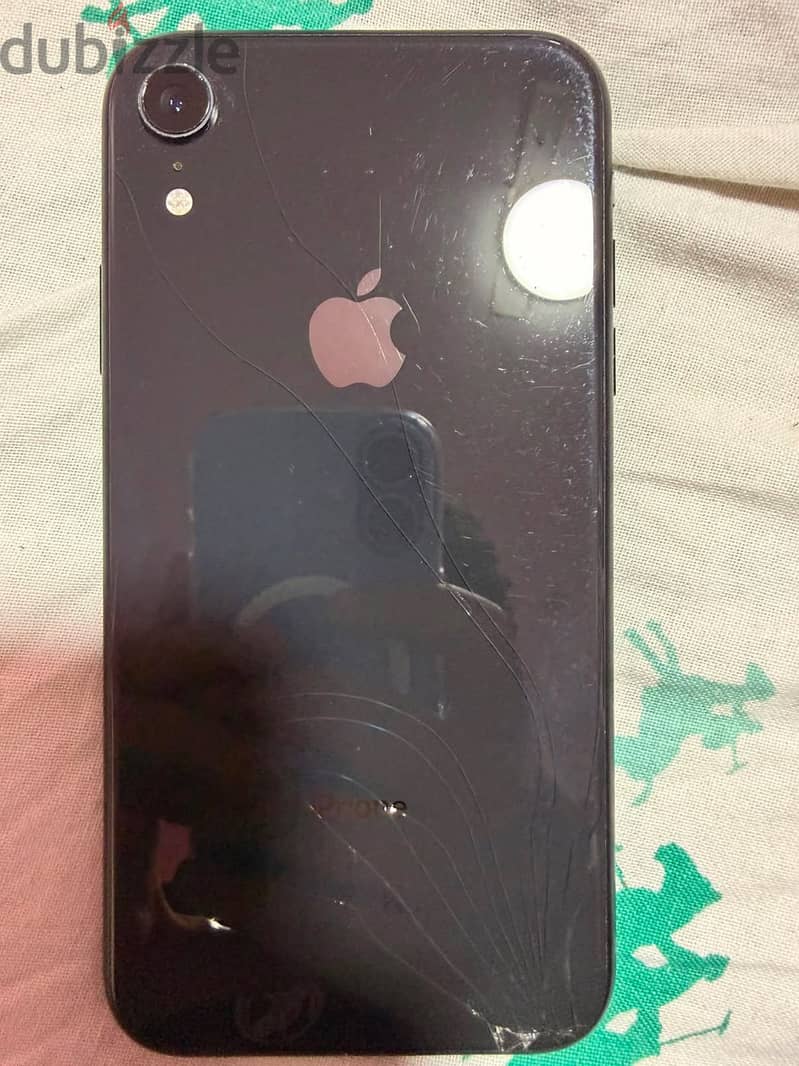 Apple - iPhone XR 5
