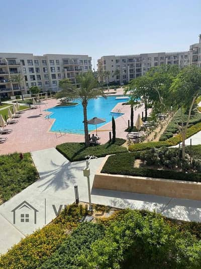 شاليه بإطلالة علي حمامين سباحة 3 غرف نوم مفروش بالكامل مارينا مراسي Marina Marassi