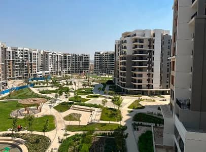  للإيجار – ستوديو مفروش بالكامل بإطلالة Park View في ZED