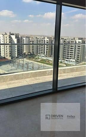 بدون اوفر شقة للبيع بالتقسيط سوبر لوكس بالتكييفات و المطبخ في أبراج زد الشيخ زايد زد ويست        ZED Towers Sheikh Zayed ZED West