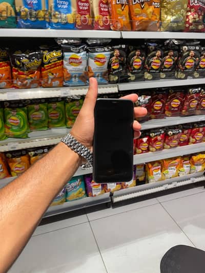 ايفون 11