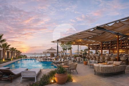 2 غرفة نوم كابانا (Cabana) للبيع صف أول على البحر تشطيب بالفرش والتكييفات والأجهزة مقدم 3% وتقسيط على 10 سنين في جايا راس الحكمة الساحل الشمالى
