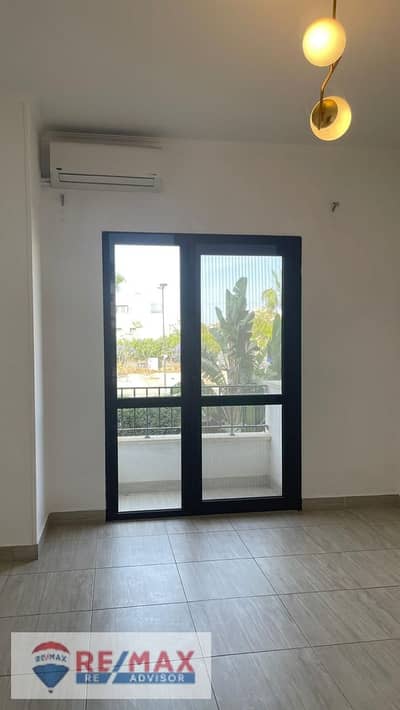 للأيجار شقه كمبود ويستاون - بيفرلي هيلز - بالتكيفات و المطبخ و الاجهزه Westown SODIC – Beverly Hills, Sheikh Zayed