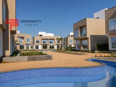 Villa for Sale Immediate Delivery Ready for Viewing Directly infront of Madinaty in Rosil Compound