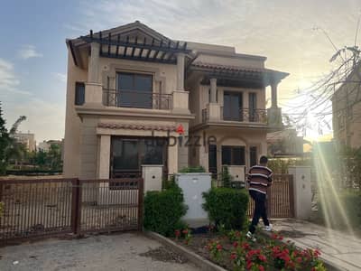 For sale: Detached villa D3 with a wide garden view, unfinished, fully paid for cash, prime location, immediate occupancy. Part of Group 23, one of th