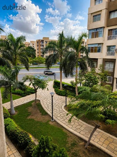 165 sqm Apartment for Sale in Madinaty B10 | Private Finishing | Garden & Park View | Prime Location