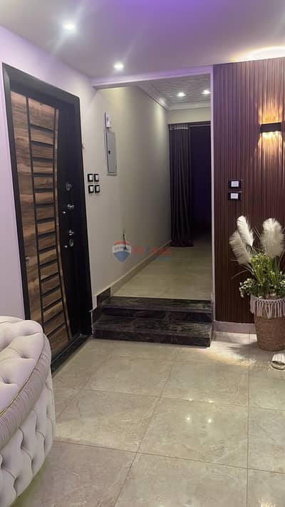 Apartment for Sale | 16th District, Sheikh Zayed | 215 sqm