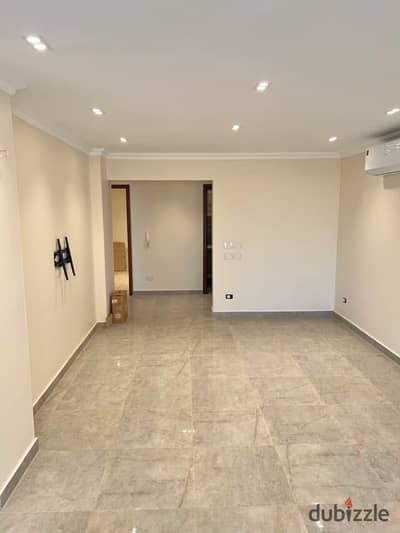 Premium First-Occupancy Apartment for Rent in Al Khamayel – Phase 3B | Super Lux Finishing | Fully Equipped