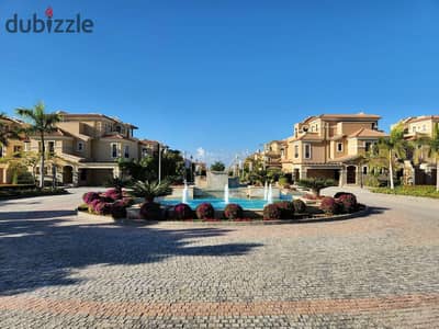 Own a family villa nearby | 258m + 32m terraces