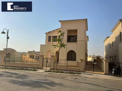 Luxury Standalone Villa for Sale in Uptown Cairo with 5 Bedrooms and Ready to Move