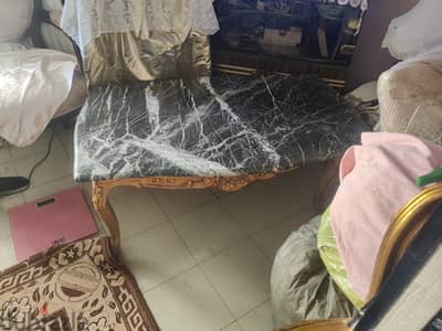طقم كنبة زان مع طرابيزة