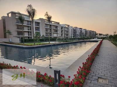بنتهاوس متشطبه بالكامل بتكييفات للبيع في فيفث سكوير المراسم القاهرة الجديدة Fifth Square Al Marasem New Cairo