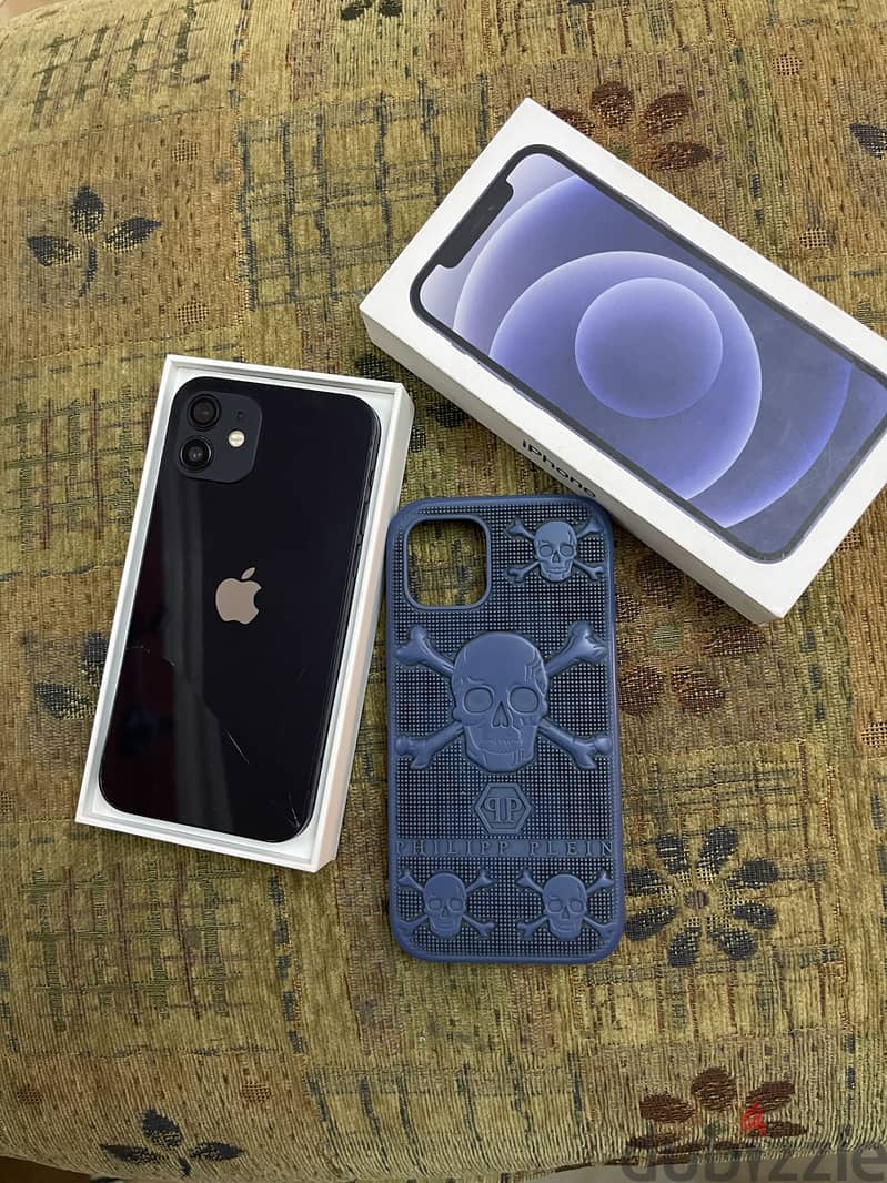Apple - iPhone 12 4