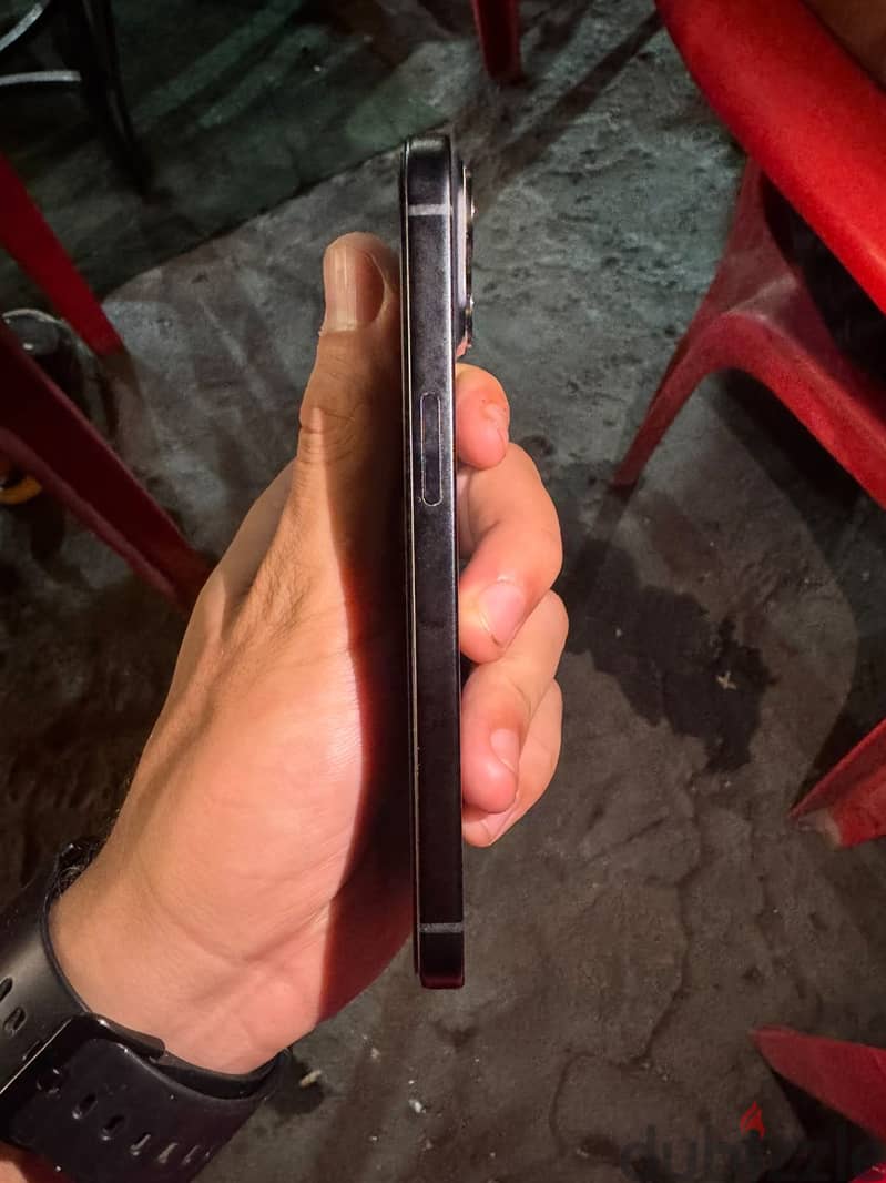Apple - iPhone 15 3