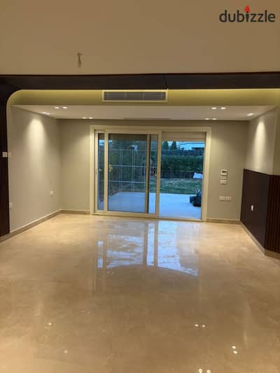 iVilla Garden First Use Furnished & Equipped with Appliances For Rent - Mountain View Hyde Park