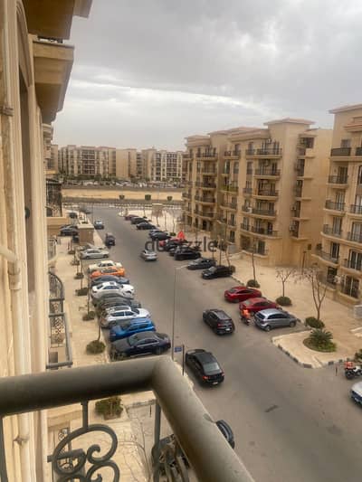 99 for sale in the new seventh phase, fourth floor before the last with elevator