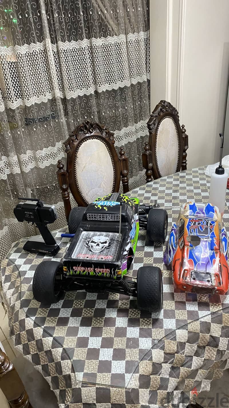 Rc car thunder tiger 1/8 scale 12