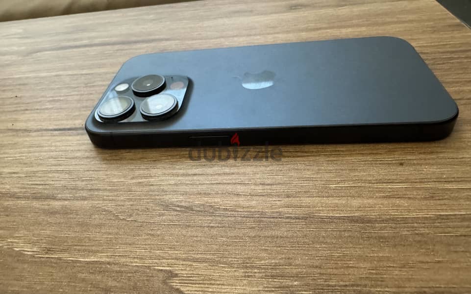 Apple - iPhone 15 Pro 4