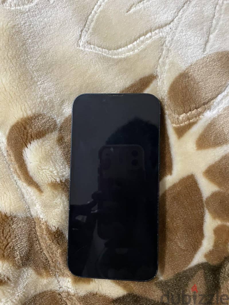 Apple - iPhone 14 2
